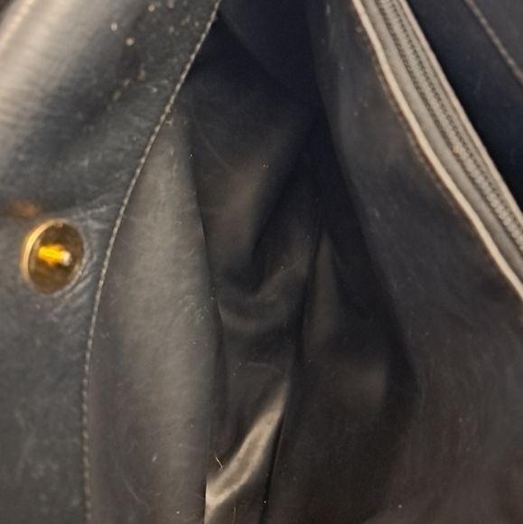 Giani Bernini Black Leather Bag  13"×9" - Picture 6 of 6